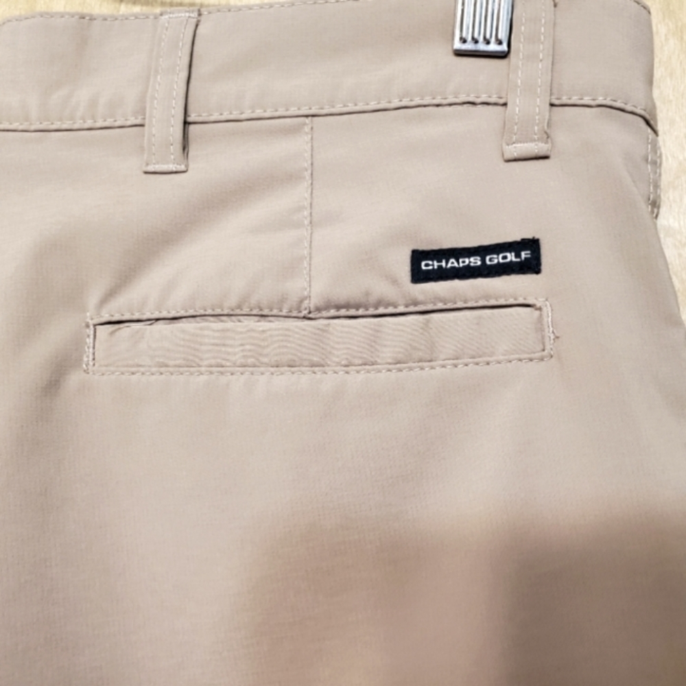 Chaps Ralph Lauren golf shorts 34 waist